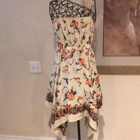 Floral Handkerchief Hem Dress